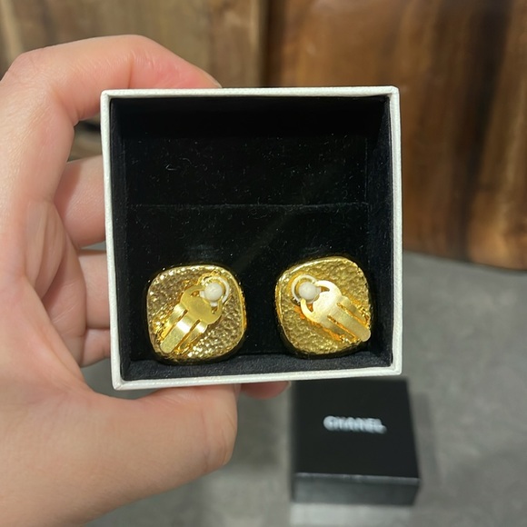 Chanel CC Rhombus Gold Plated Clip On Earrings - Picture 4 of 6